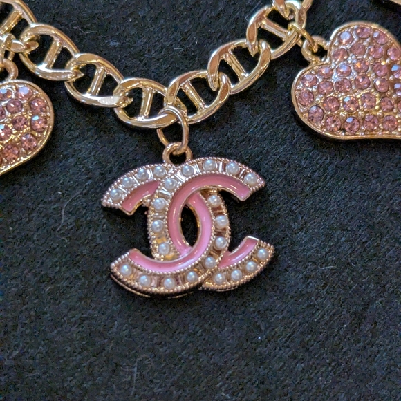 Chanel Charm Necklace - Picture 6 of 11